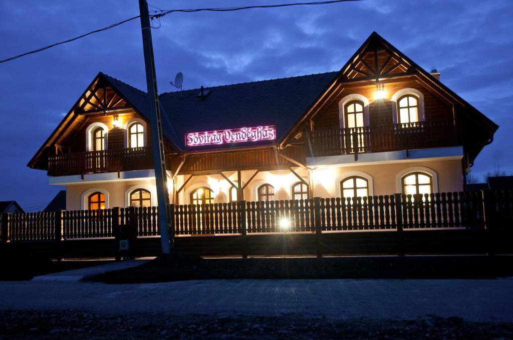 Sóvirág Vendégház Hortobágy Exterior foto