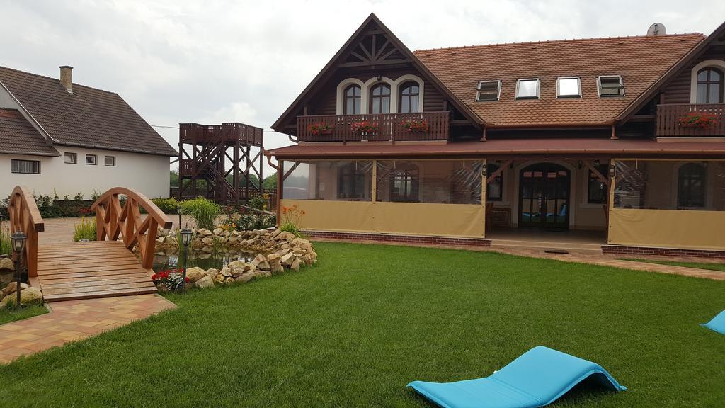 Sóvirág Vendégház Hortobágy Exterior foto